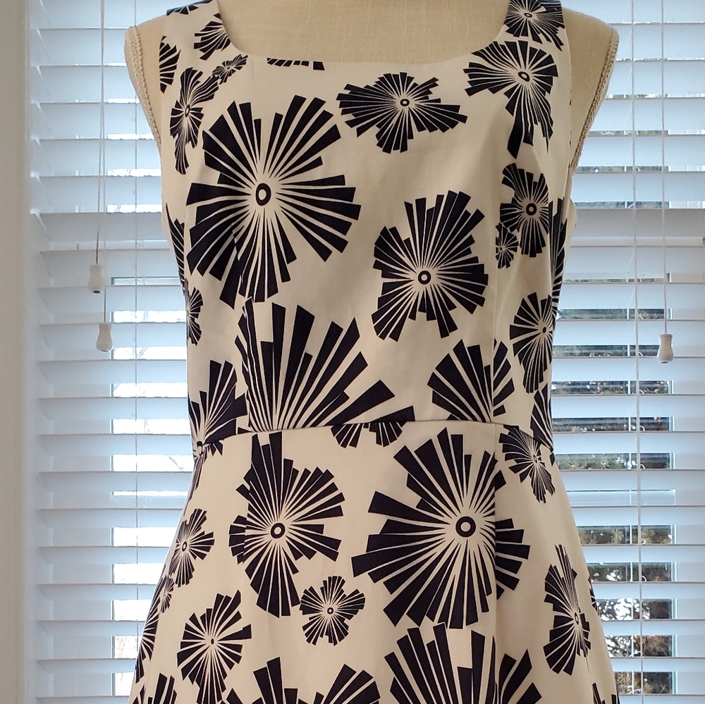 Bundle 2 Items/30% Discount CHIC ADRIANNA PAPELL WOMEN CASUAL SHEATH DRESS